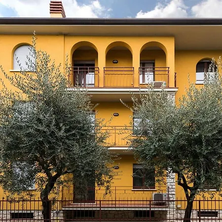 Ortaglia A2 Apartment Torri Del Benaco Exterior photo